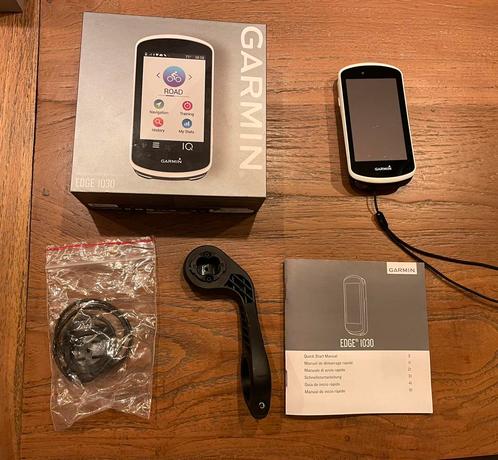 Garmin Edge 1030 z.g.a.n., Fietsen en Brommers, Fietsaccessoires | Fietscomputers, Zo goed als nieuw, Draadloos, GPS, Waterdicht