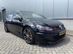 Volkswagen Golf 2.0 TSI GTI Performance / Stoelverwarming, Gebruikt, 4 cilinders, Zwart, Bedrijf
