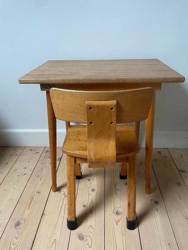 Vintage Schilte Schooltafel met Stoel - 1985, Antiek en Kunst, Antiek | Meubels | Tafels, Ophalen