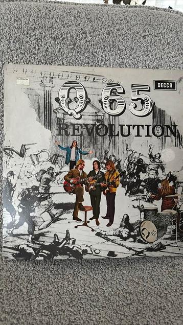 Q 65 Revolution (1977) beschikbaar voor biedingen