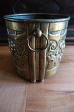 grote zware koperen bloempot met ringen druivenranken nr 36, Tuin en Terras, Bloempotten, Gebruikt, Rond, Binnen, Ophalen of Verzenden