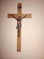 Houten Kruisbeeld met Koperen Details, Ophalen of Verzenden