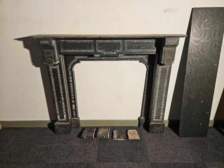 Monumentale hardstenen Vlaamse schouw / schoorsteenmantel, Huis en Inrichting, Haarden, Gebruikt, Overige soorten, Ophalen