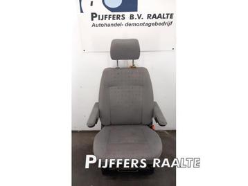 Stoel rechts van een Volkswagen Transporter beschikbaar voor biedingen