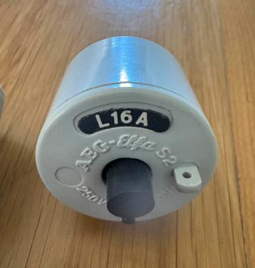 3 stoppen van AEG L 16A beschikbaar voor biedingen