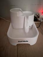 Cat Mate Drinkfontein 2 liter, Dieren en Toebehoren, Kattenvoerbakken en Drinkbakken, Ophalen of Verzenden, Zo goed als nieuw