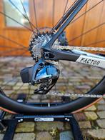 SALE! €2500,- korting nieuwe Factor O2 Sram Force AXS, Fietsen en Brommers, Fietsen | Racefietsen, Overige merken, Meer dan 20 versnellingen