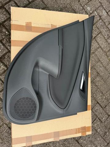 Deurbekleding Astra K linksachter 39118886 beschikbaar voor biedingen