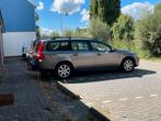 Volvo V70 2.4 D5 136KW 2009 trekhaak leder, Voorwielaandrijving, 15 km/l, 1800 kg, Beige