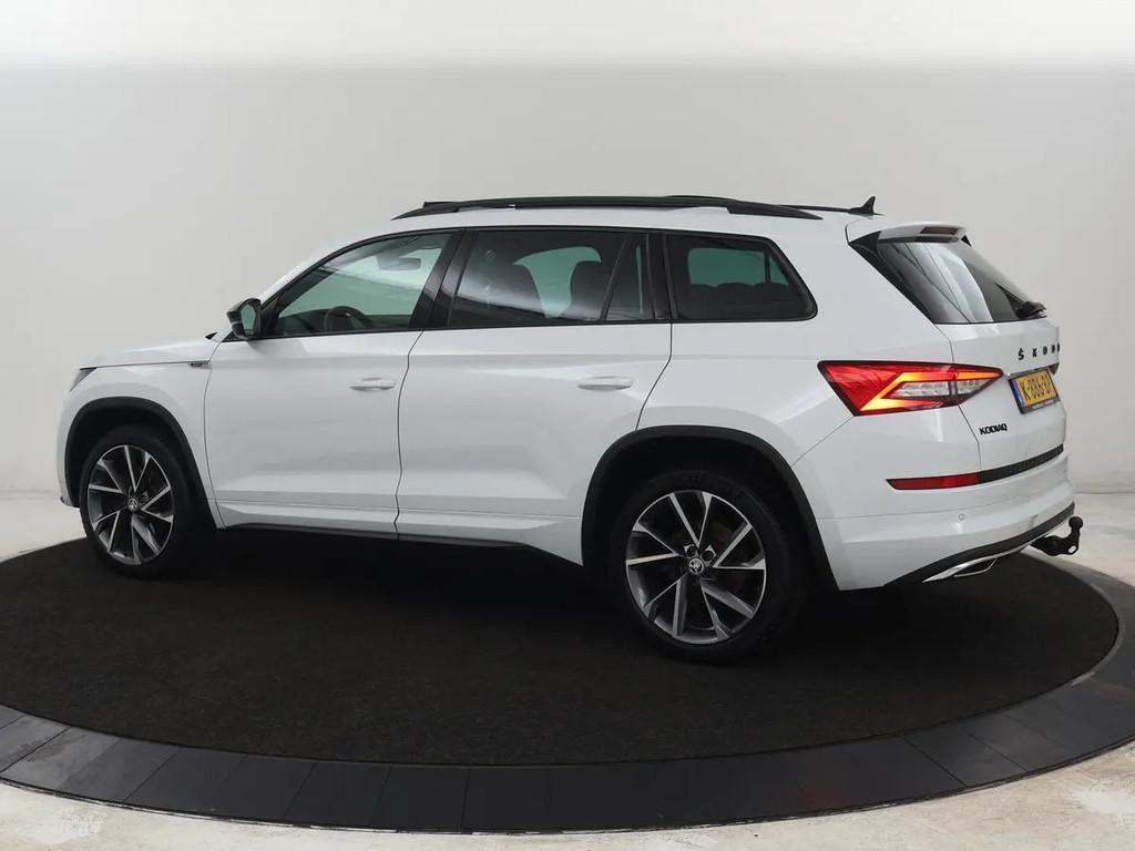 Skoda Kodiaq 1.5 TSI Sportline 7 Persoons | Pan € 31.900,0, Auto's, 4 cilinders, 150 pk, Wit, Origineel Nederlands