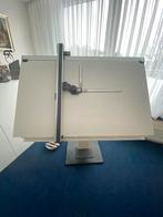Neolt tekentafel op zuil, Ophalen, Gebruikt, 150 tot 170 cm