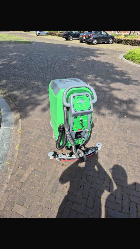 Stahlwerk germany sw600 schrob machine, Doe-het-zelf en Verbouw, Reinigingsmachines, Zo goed als nieuw, Schrobmachine, Ophalen