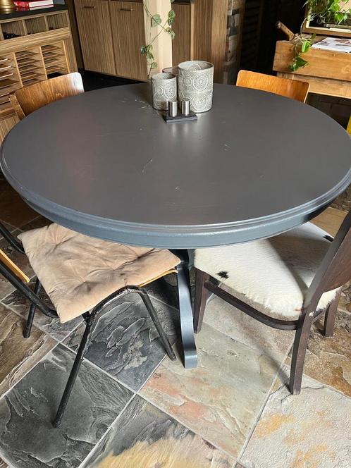 Ronde tafel, Antiek en Kunst, Antiek | Meubels | Tafels, Ophalen