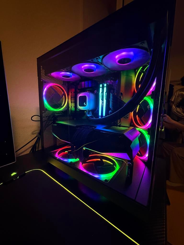 Game pc - 9070xt - 9700x - 32GB RAM 5600mhz, Computers en Software, Desktop Pc's, Ophalen, Zo goed als nieuw, 4 Ghz of meer, SSD