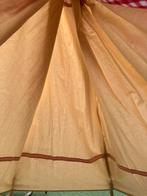 Tipi speeltent met hoes, Ophalen, Zo goed als nieuw