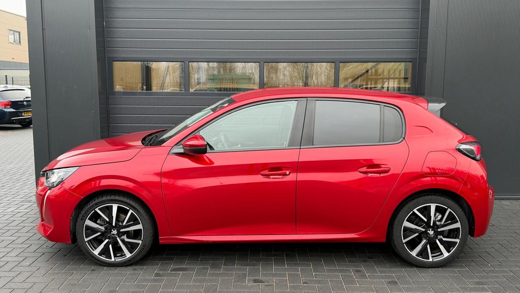 Peugeot 208 1.2 PureTech Allure GT-Line Carplay|Led|Camera, 101 pk, Gebruikt, Euro 6, 19 km/l