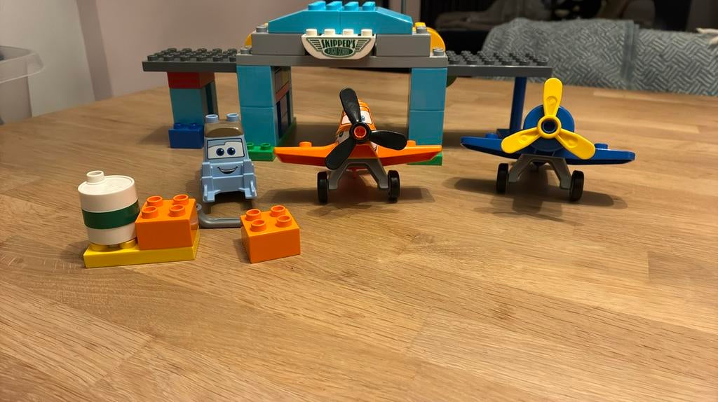 Skipper’s flight school Duplo, Kinderen en Baby's, Speelgoed | Duplo en Lego, Ophalen of Verzenden, Zo goed als nieuw, Duplo