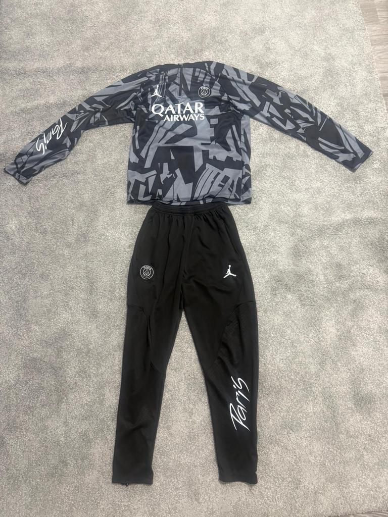 PSG Jordan trainingspak, Maat 52/54 (L), Zwart, Ophalen of Verzenden, Voetbal