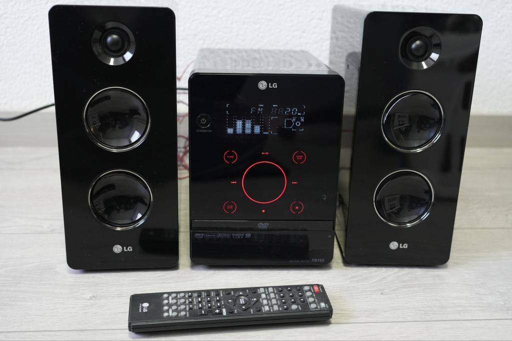 LG FB162 Microset radio, Gebruikt, Microset, Tuner of Radio, Ophalen