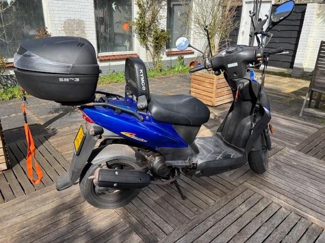 Kymco scooter 50cc moet weg ivm verhuizing, Ophalen, Gebruikt, Maximaal 45 km/u, Agility