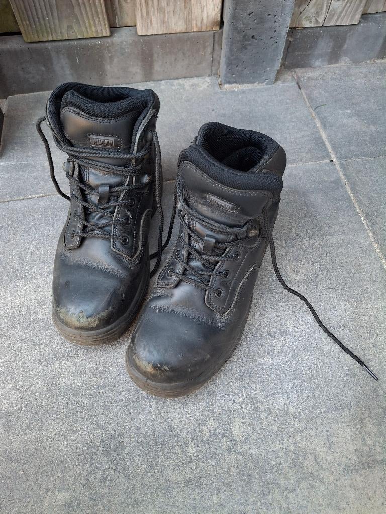 magnum precision sitemaster maat 41 werkschoenen, Ophalen of Verzenden, Zo goed als nieuw