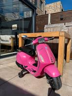 Roze vespa elektrische accu kinder scooter, Ophalen, Gebruikt, Benzine