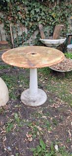 Tuintafel vintage metaal Tolix, Tuin en Terras, Tuintafels, Ophalen of Verzenden, Gebruikt, Rond, Metaal