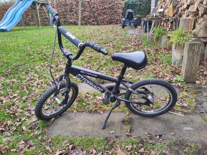 Fiets 16 inch, Fietsen en Brommers, Fietsen | Crossfietsen en BMX, Gebruikt, 16 tot 20 inch, Staal, Ophalen