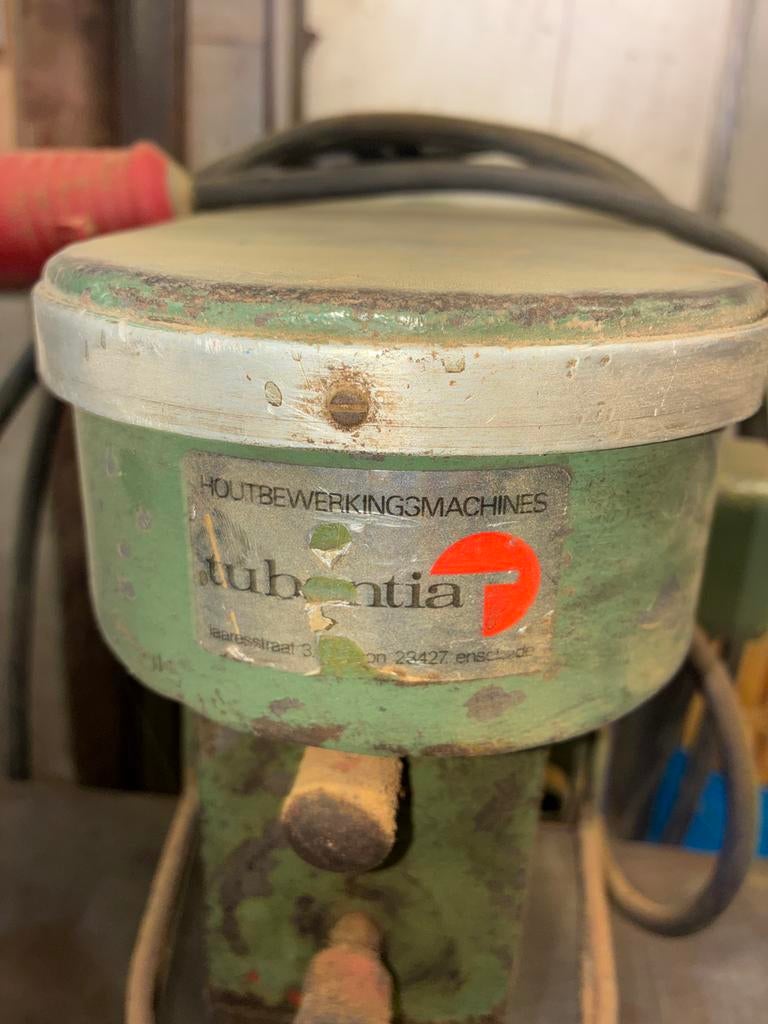 Houtbewerkingsmachines Freesmachine, Doe-het-zelf en Verbouw, Gereedschap | Freesmachines, Gebruikt, Elektrisch, Bovenfrees, Ophalen