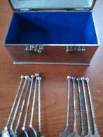 Verzilverde lepeltjes en vorkjes met kistje, Verzenden