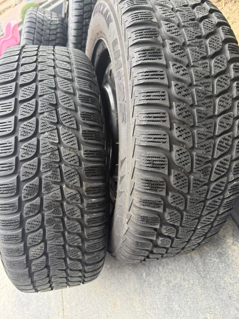205/60/16 92H Bridgestone blizzak set winterbanden, Ophalen of Verzenden, Gebruikt