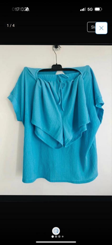 Turquoise tweedelige set: top en short, Kleding | Dames, Overige Dameskleding, Ophalen of Verzenden, Zo goed als nieuw