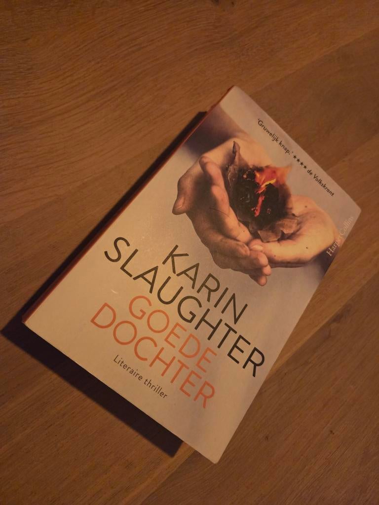 De Goede Dochter - Karin Slaughter (Literaire thriller), Ophalen of Verzenden, Gelezen, Karin Slaughter, Amerika