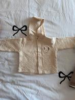 Dun gebreid vestje met capuchon en hondje - Unisex EU-62, Ophalen of Verzenden, Zo goed als nieuw, Jongetje of Meisje