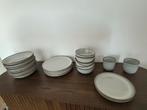 Ikea Gladelig Servies Set (27 stuks), Huis en Inrichting, Ophalen, Gebruikt, Keramiek, Effen
