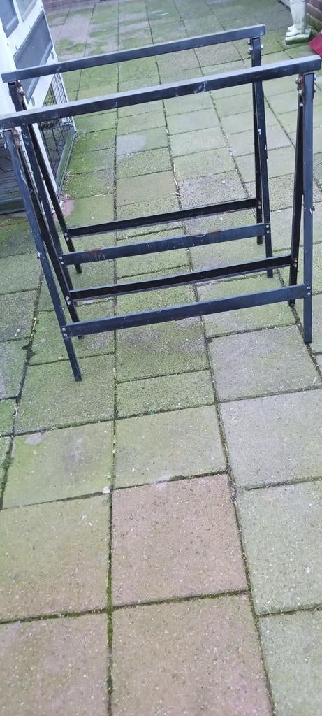 Schragen 2 stuks, Ophalen