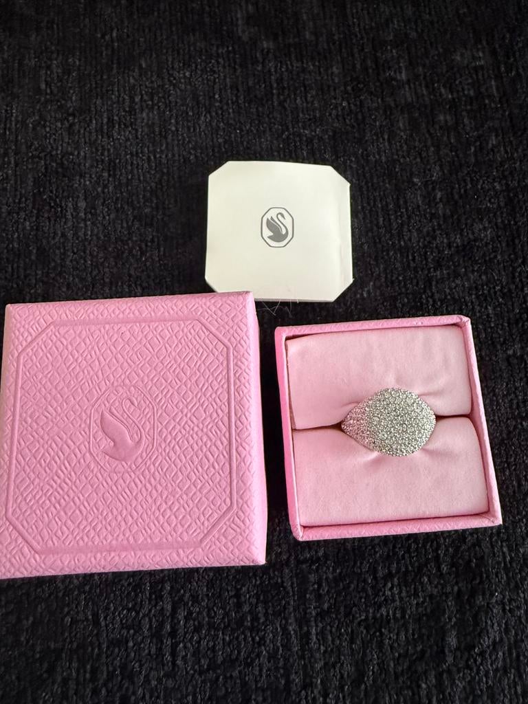 Swarovski ring, Ophalen of Verzenden, Nieuw, Zilver, Dame