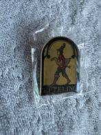 Nieuwe Efteling Pin Zwaan Kleef Aan, Ophalen of Verzenden, Nieuw, Button of Speldje