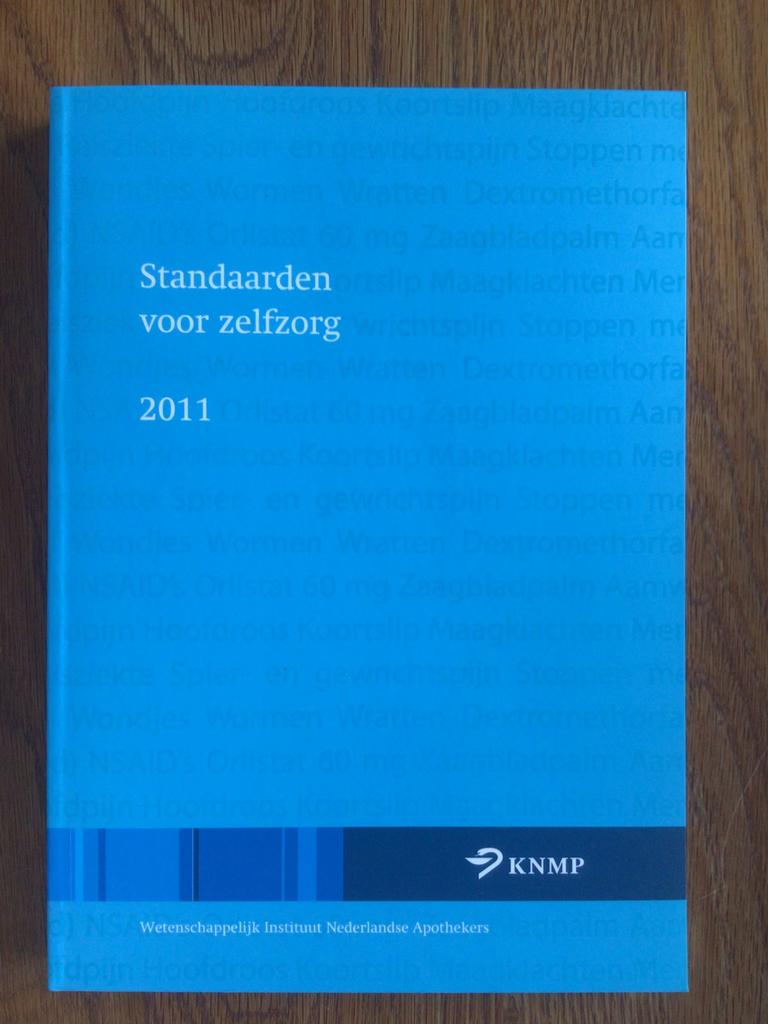 Standaarden voor zelfzorg 2011 KNMP z.g.a.n. KOOPJE, Ophalen of Verzenden, Zo goed als nieuw
