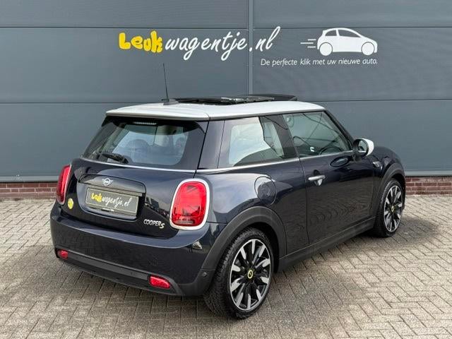 Mini Mini Electric Yours *pano *leder *stoelverw. *17 inch, Gebruikt, 33 kWh, 4 stoelen, Leder