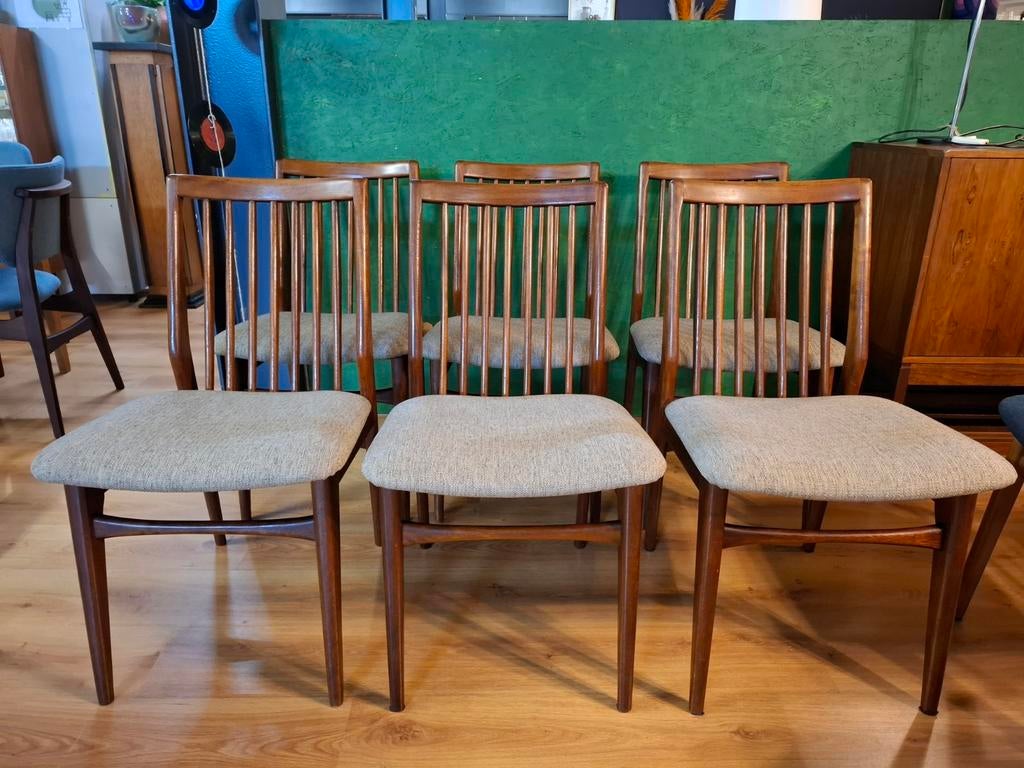 Set 6 Vintage eetkamerstoelen gestoffeerd mid century design, .., Vintage mid century design jaren 60 70, Zo goed als nieuw, Stof