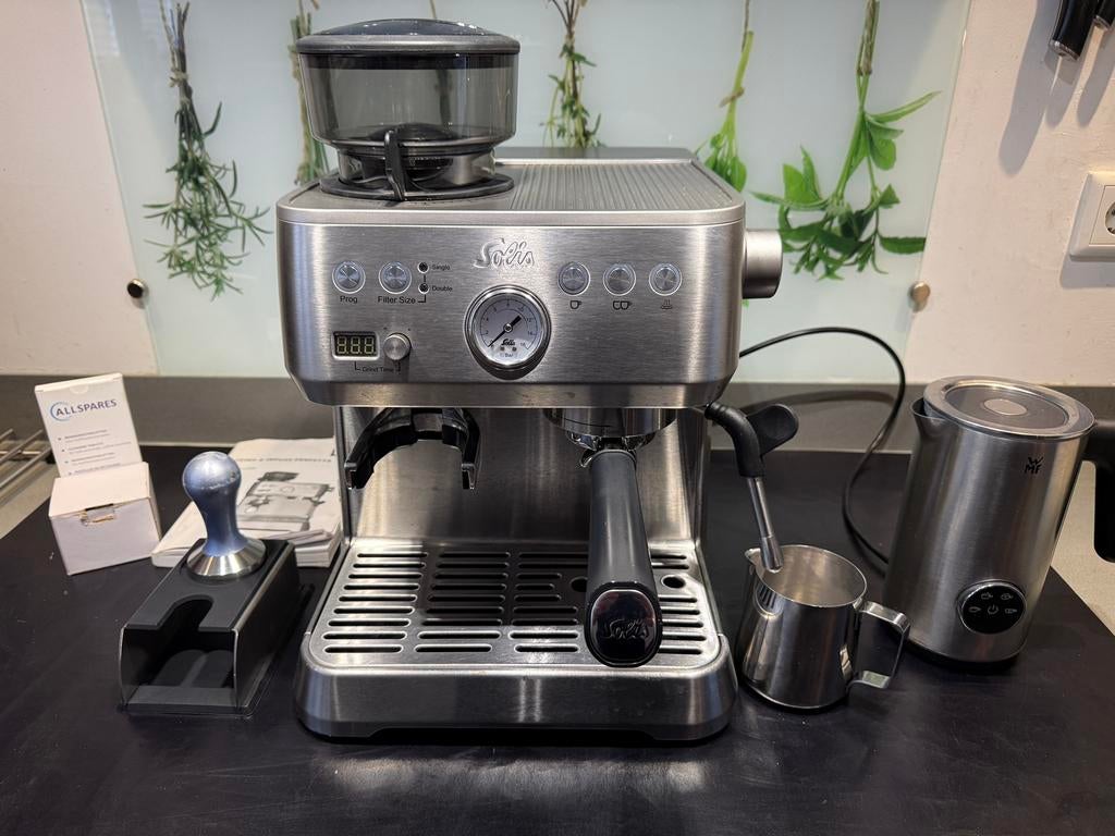 Piston Koffiemachine incl. Melkopschuimer, Koffiemachine, Ophalen of Verzenden, Zo goed als nieuw, 2 tot 4 kopjes