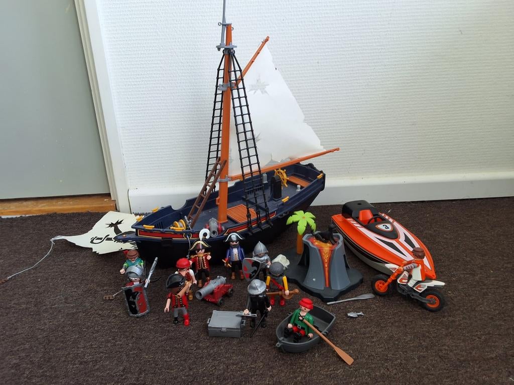 Playmobiel boot met van alles, Kinderen en Baby's, Speelgoed | Playmobil, Ophalen of Verzenden, Gebruikt