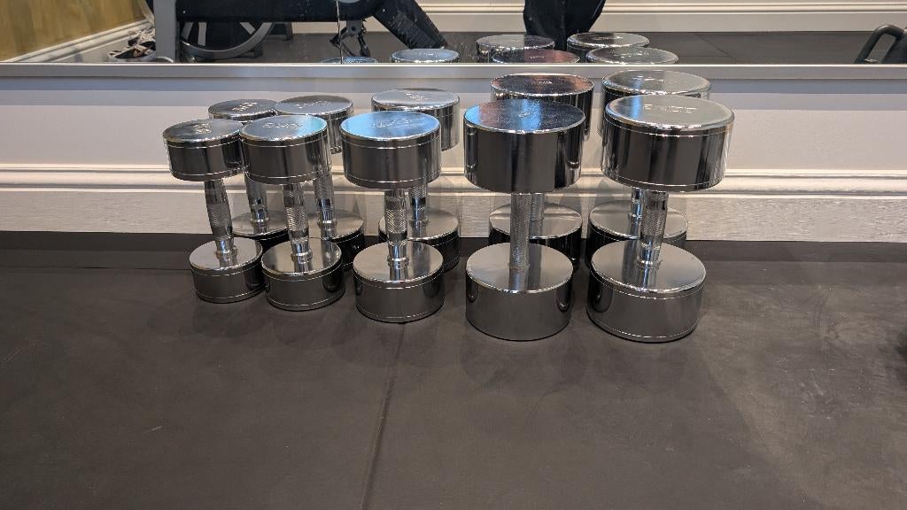 Fitness Dumbells Chrome Set, Sport en Fitness, Fitnessmaterialen, Ophalen, Gebruikt, Benen, Dumbbell