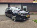 Peugeot 308 SW 1.2 PureTech Tech Edition, 1199 cc, Blauw, Leder en Stof, 630 kg