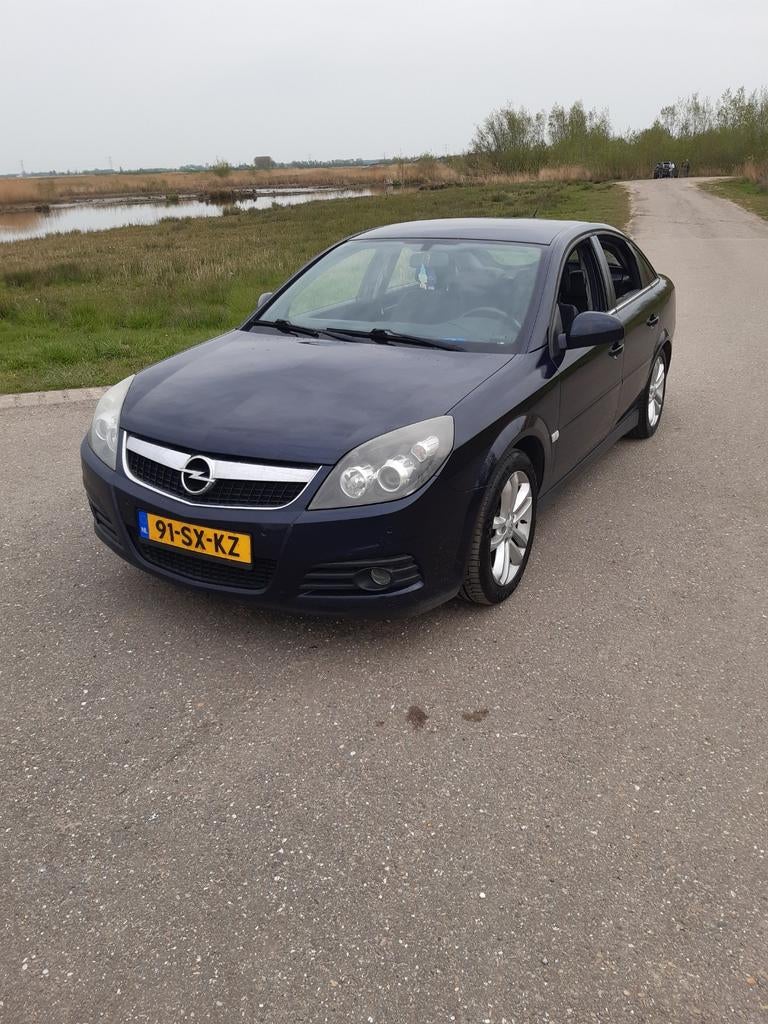 Opel Vectra 1.8 16V GTS 2006 Blauw, Auto's, Opel, Voorwielaandrijving, Automatische klimaatregeling, 4 cilinders, Blauw
