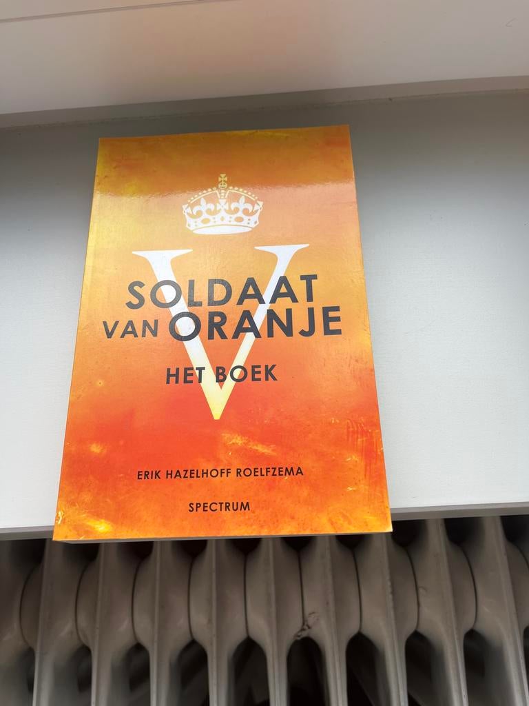 Soldaat van Oranje het boek Erik Hazelhoff Roelfzema, Ophalen of Verzenden, 20e eeuw of later, Zo goed als nieuw