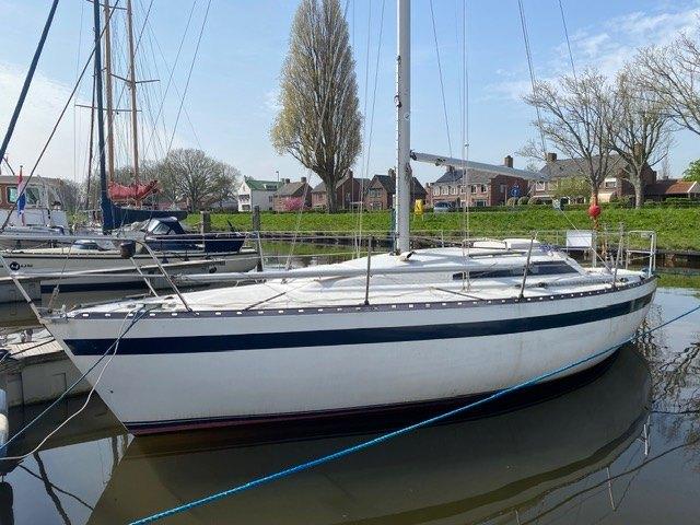 Trident 80 ruim en vaarklaar familiezeiljacht, Watersport en Boten, Kajuitzeilboten en Zeiljachten, Ophalen, Diesel, Zo goed als nieuw