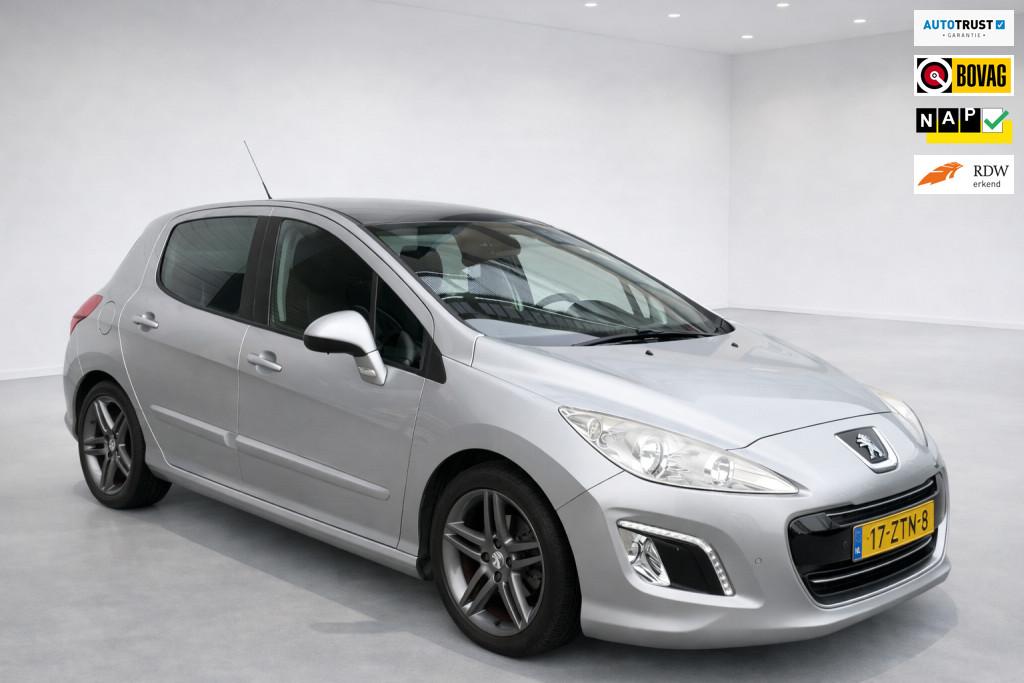 Peugeot 308 Peugeot 308 1.6 VTi Sportium, navigatie, panoram, Voorwielaandrijving, Euro 5, 15 km/l, Gebruikt