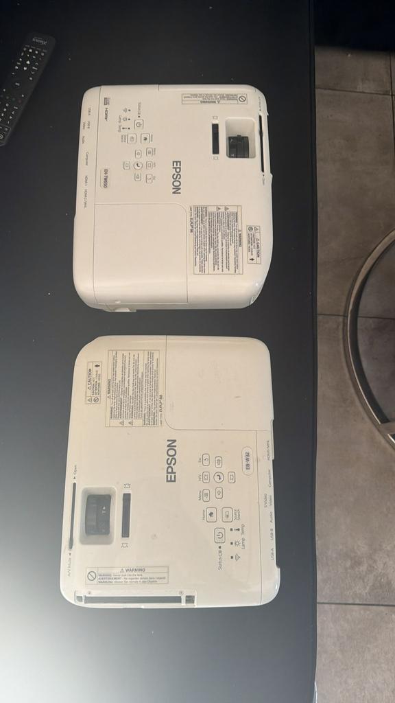 Epson beamer, Audio, Tv en Foto, Beamers, Zo goed als nieuw, Ophalen of Verzenden